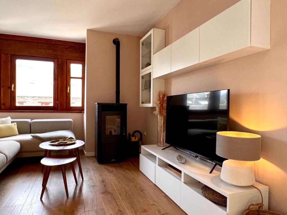 Duplex La Roca - L'Amfitriona Lägenhet Espot Exteriör bild