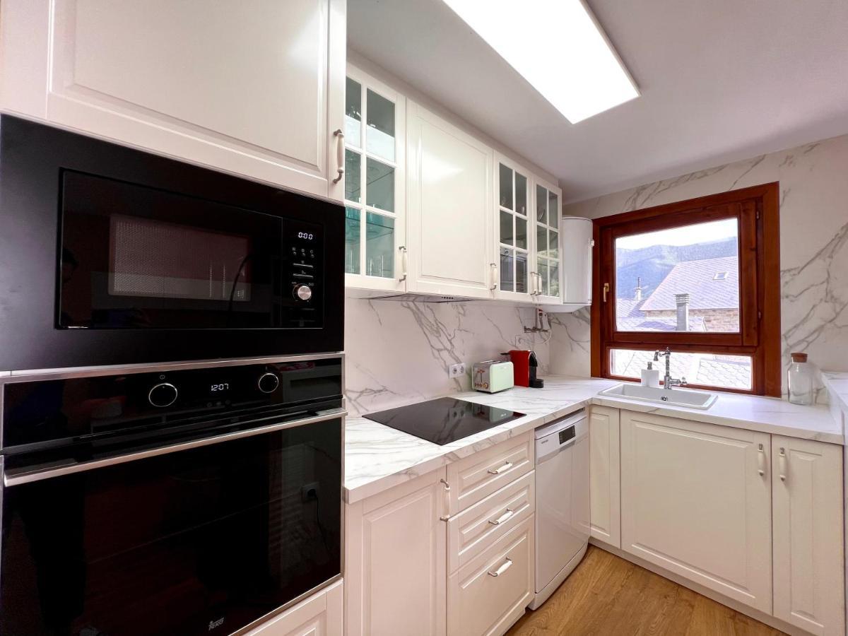 Duplex La Roca - L'Amfitriona Lägenhet Espot Exteriör bild