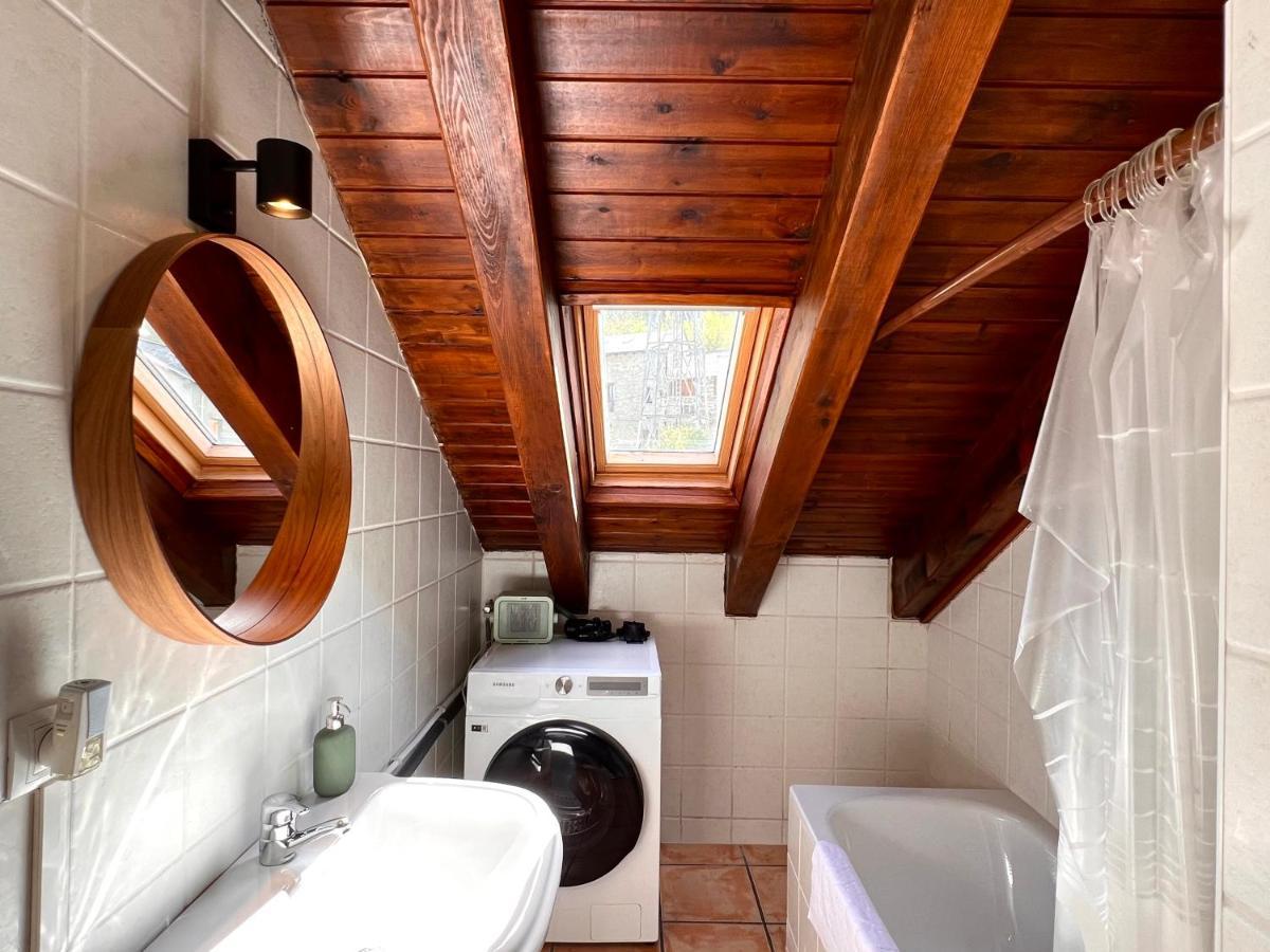 Duplex La Roca - L'Amfitriona Lägenhet Espot Exteriör bild